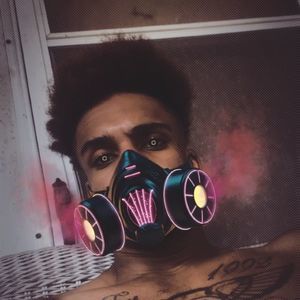 Meet your Posher, Zoe